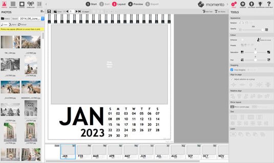 Layout View for a Desk Calendar in Momento software