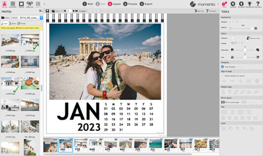 How to make a photo desk calendar in Momento software