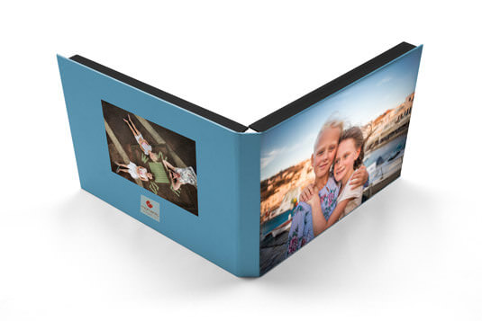 How to design a printed clamshell box cover